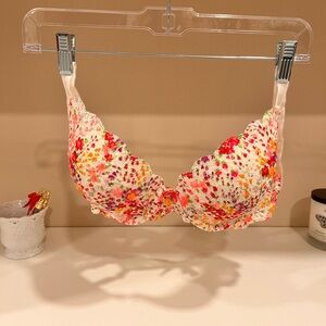 Victoria Secret Bra
